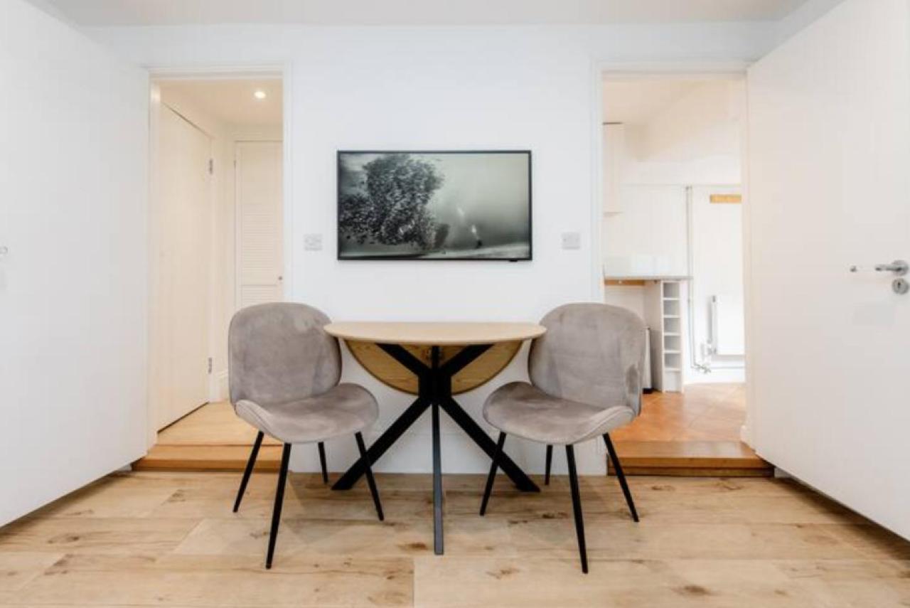 Well-Positioned Studio Flat London Eksteriør billede
